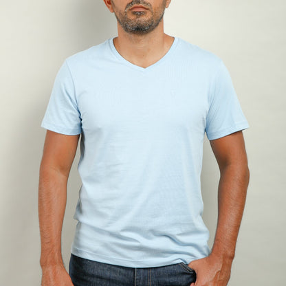 Cuello en V / Light Blue